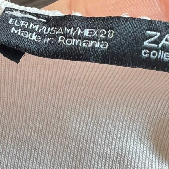 Zara dress with lining - Picture 4 of 4